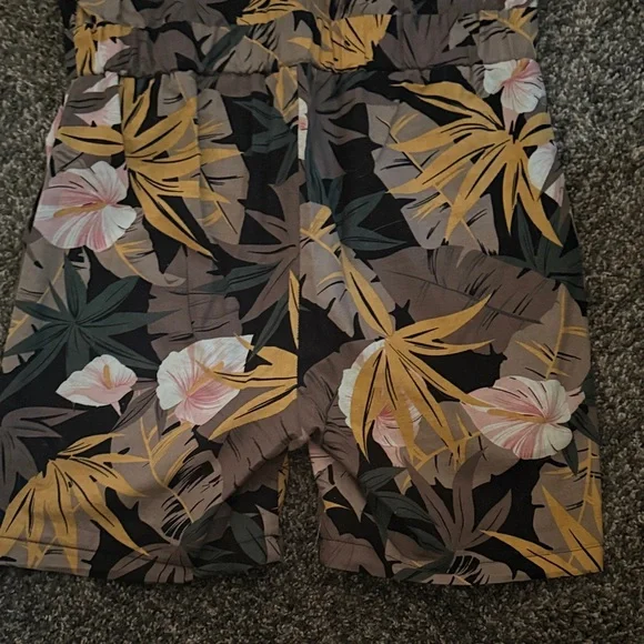 MAN Tropical Leaf Print Casual Shirt - Picture 5 of 5